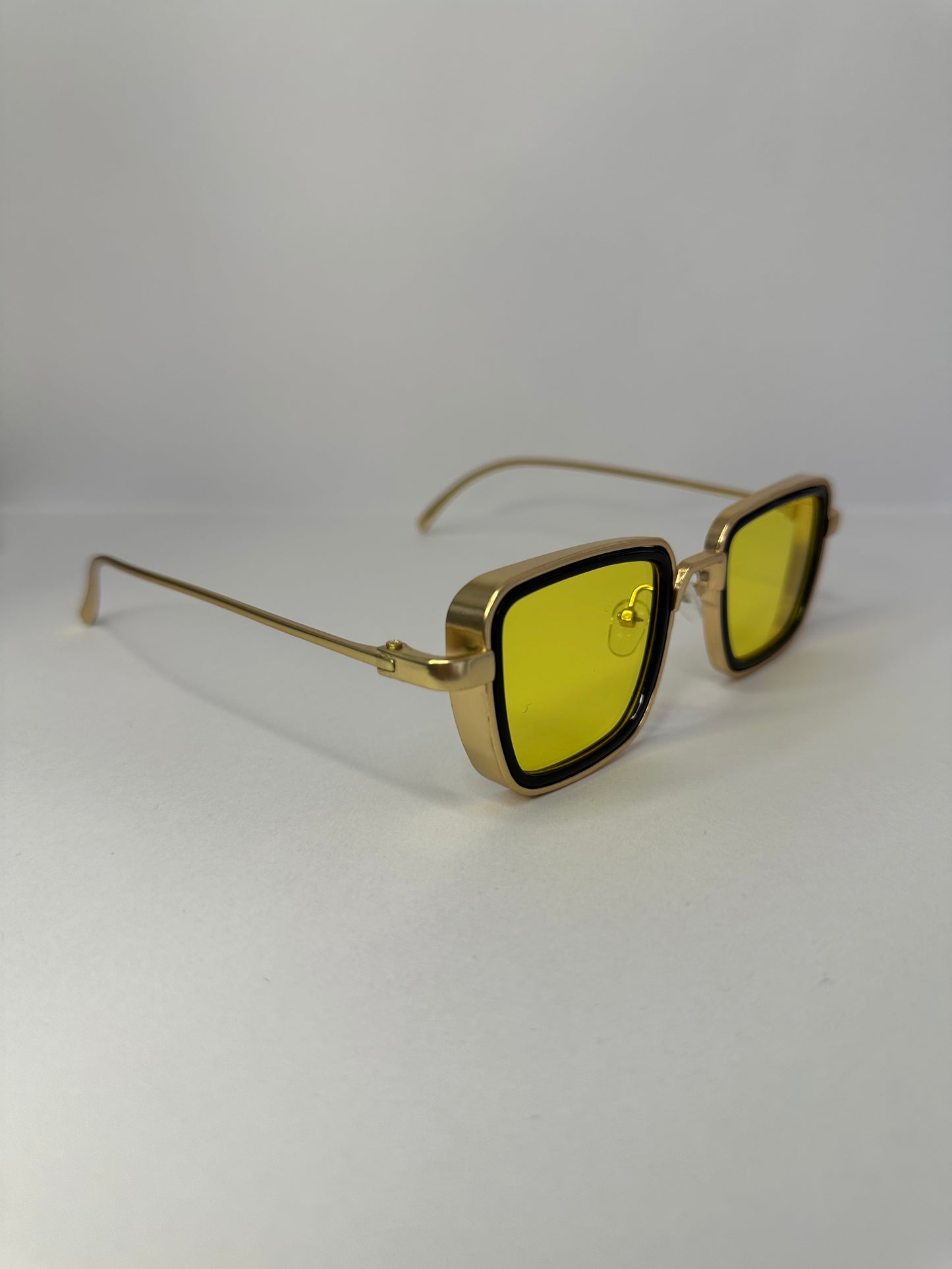 LENTES REVÓLVER DORADO