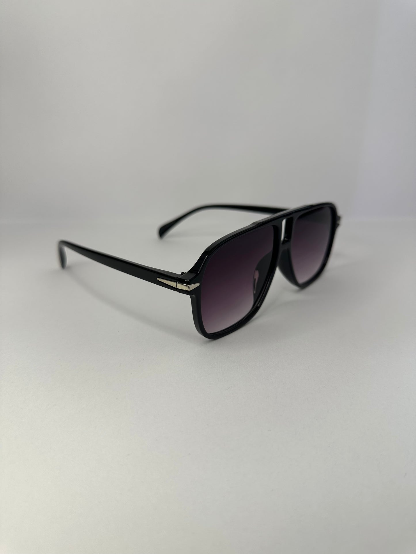 LENTES CAPTAIN MORADOS