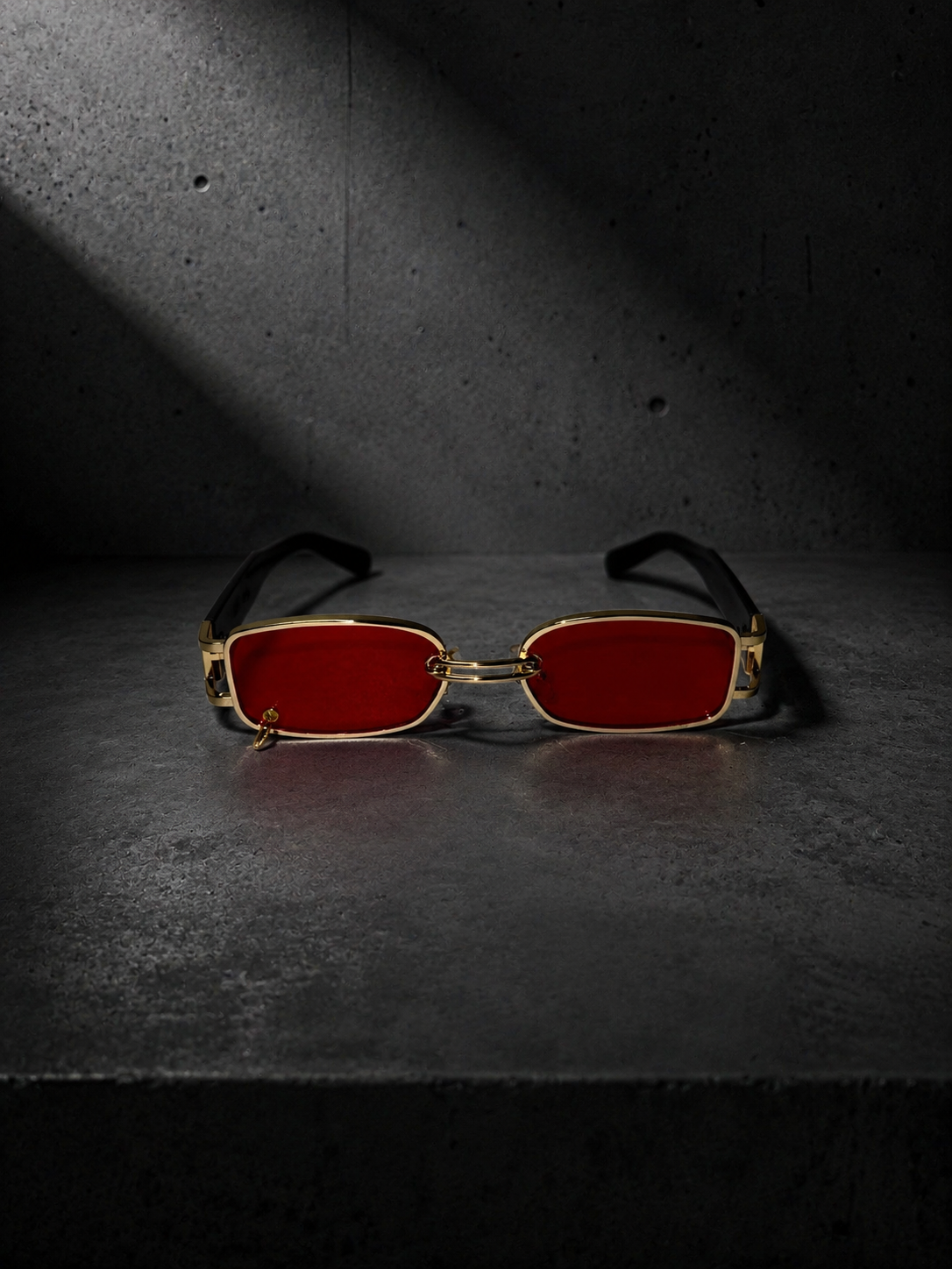 LENTES PIERCING ROJOS