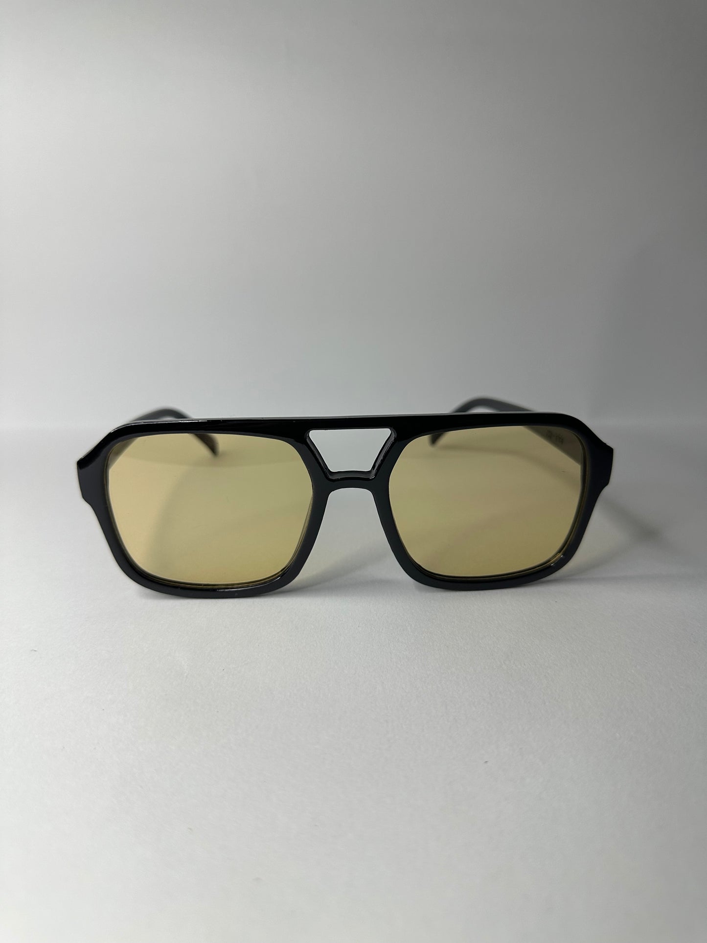 LENTES ESCRITOR BEIGE