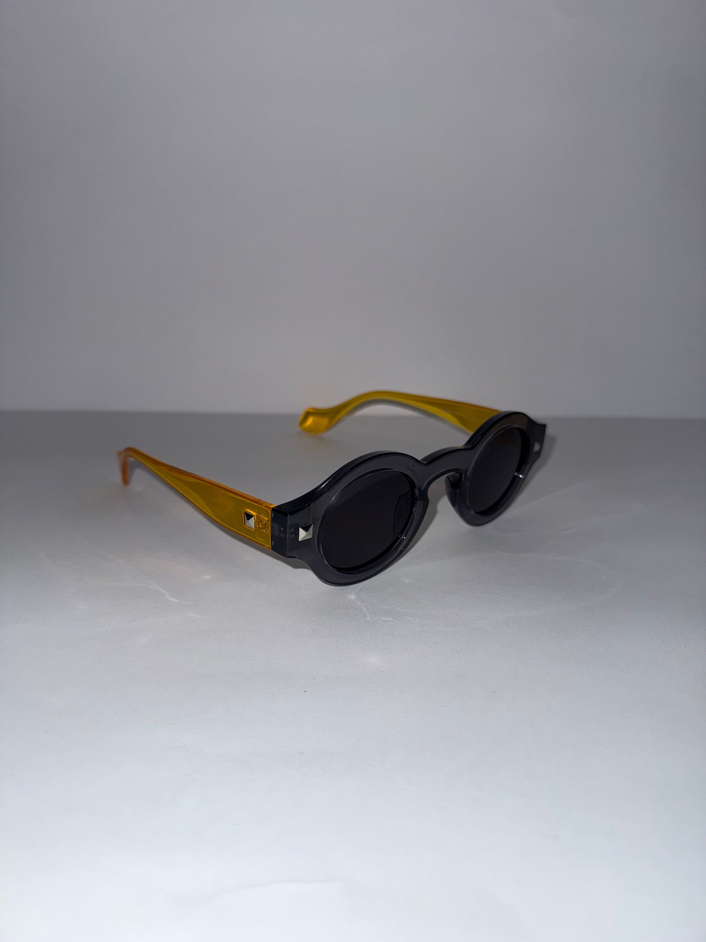 LENTES ABSTRACTO GRIS