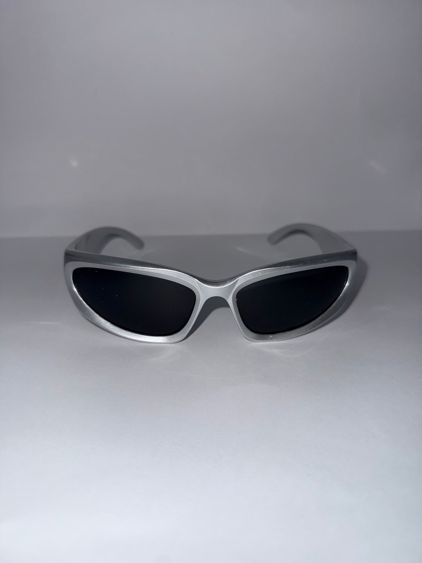 LENTES BUNNY GRIS / NEGRO