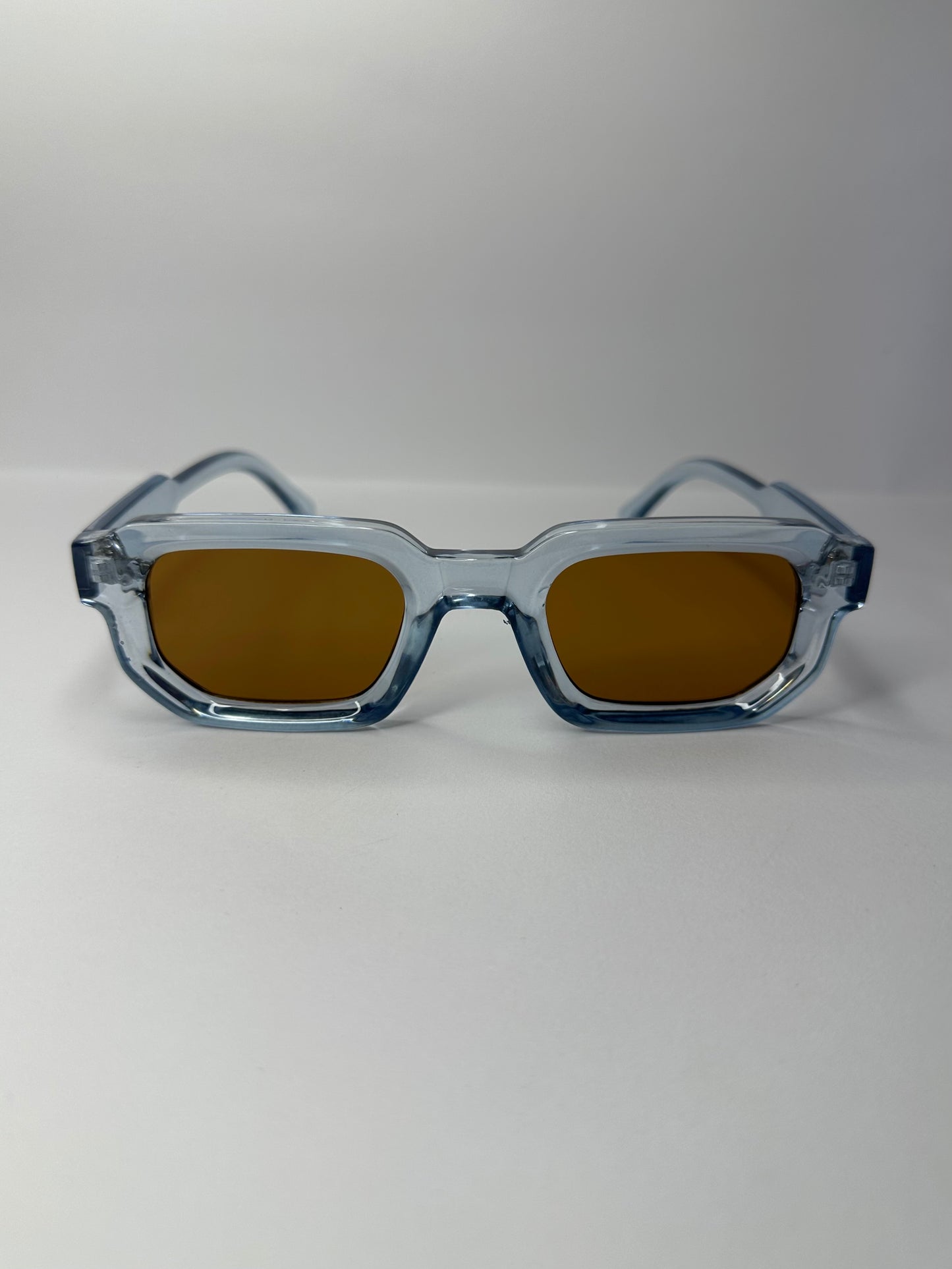 Lentes iceberg cafes