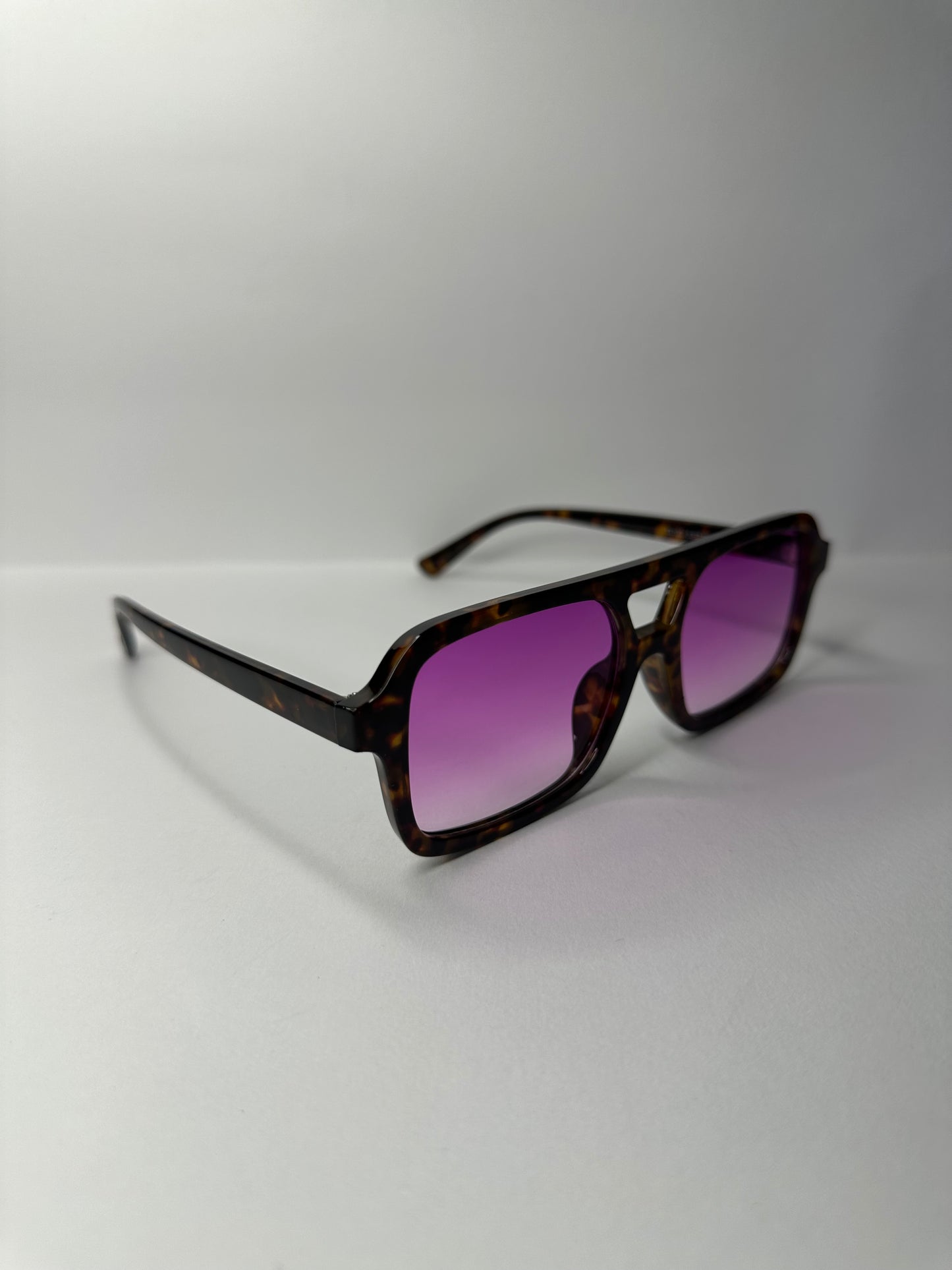 Lentes vacations morado