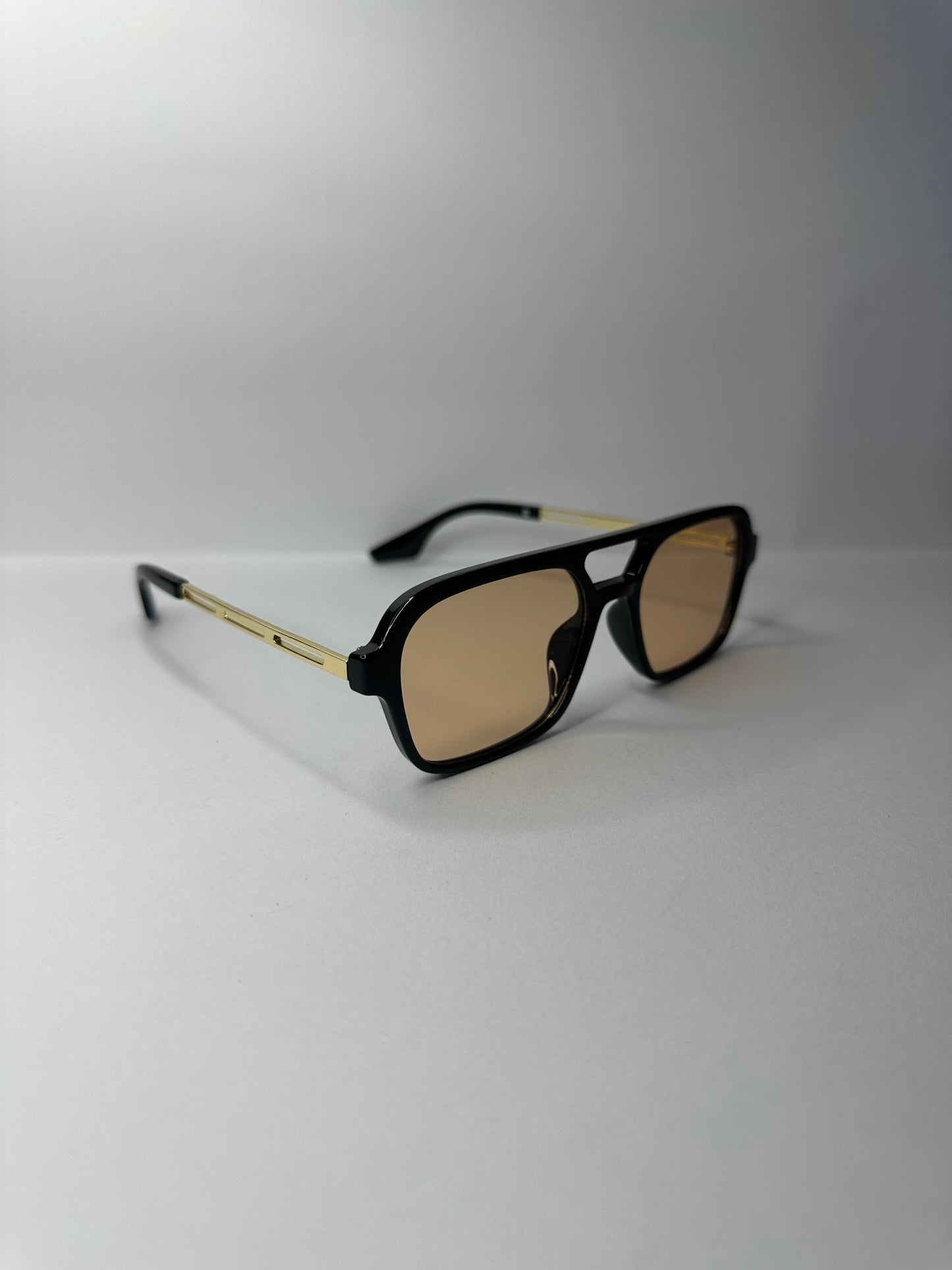 Lentes Tesla naranjas