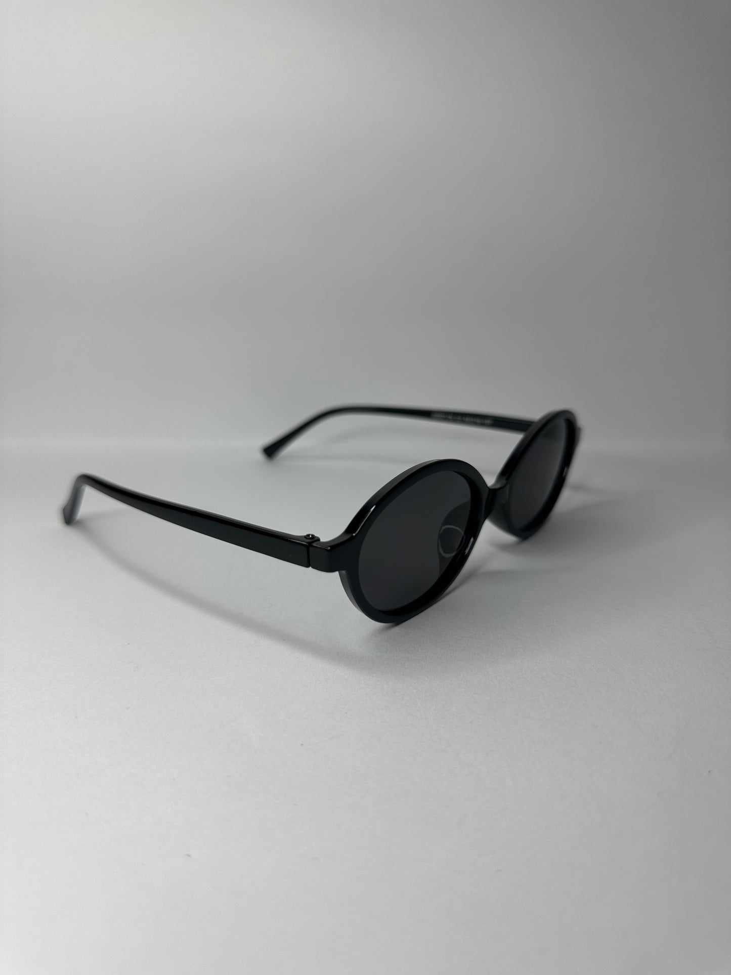 Lentes oval negros