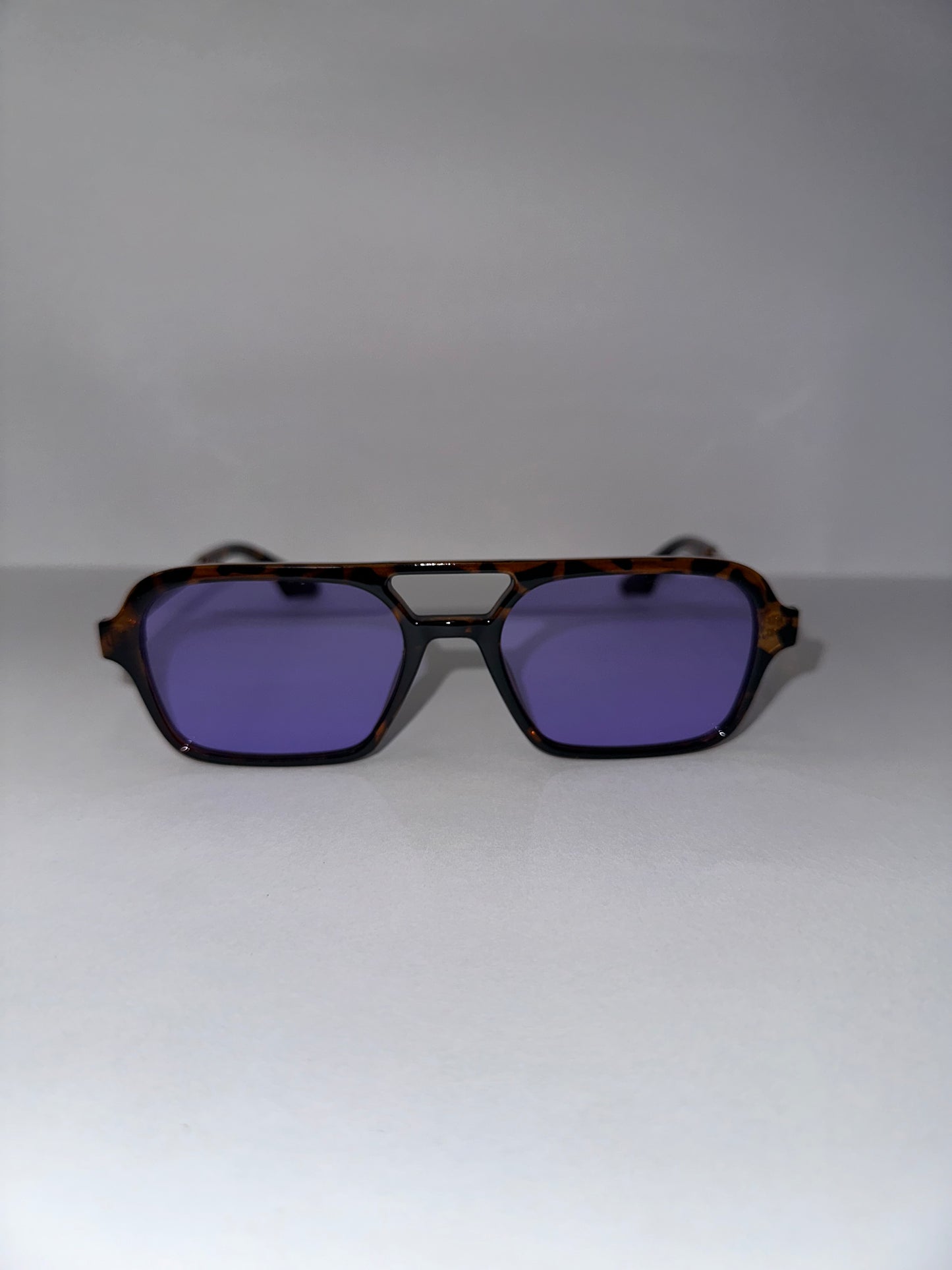 Lentes Tesla morados